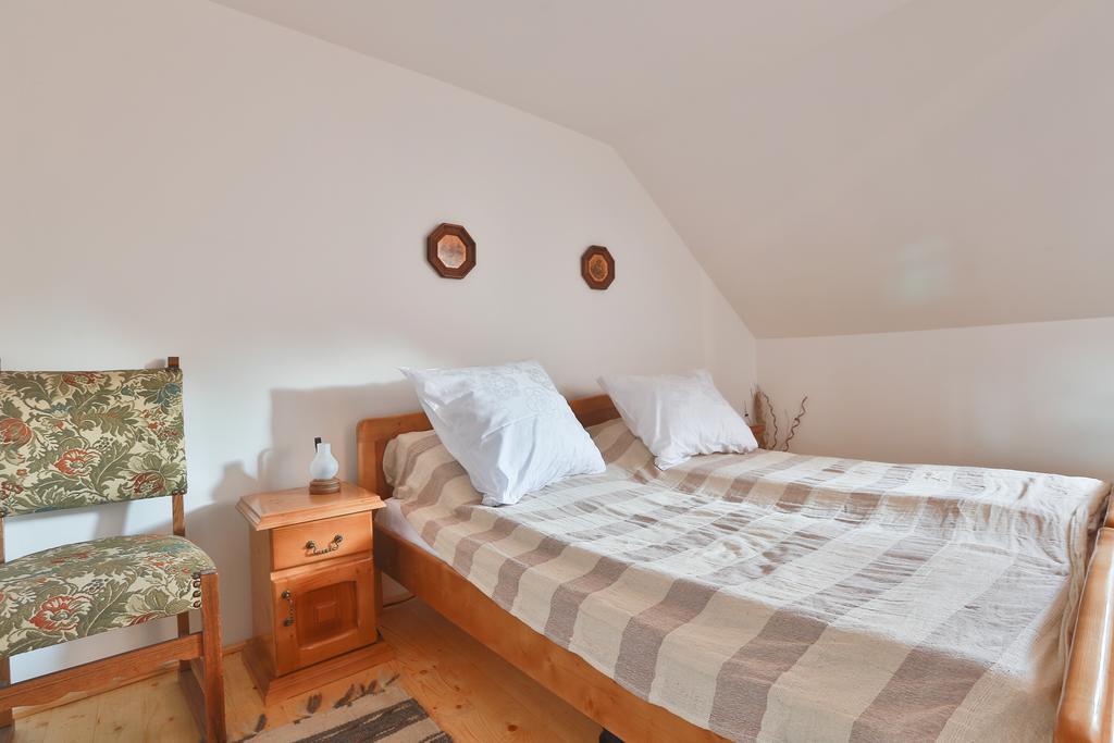 Pensiunea Casa Canda Salasu de Sus Oda fotoğraf